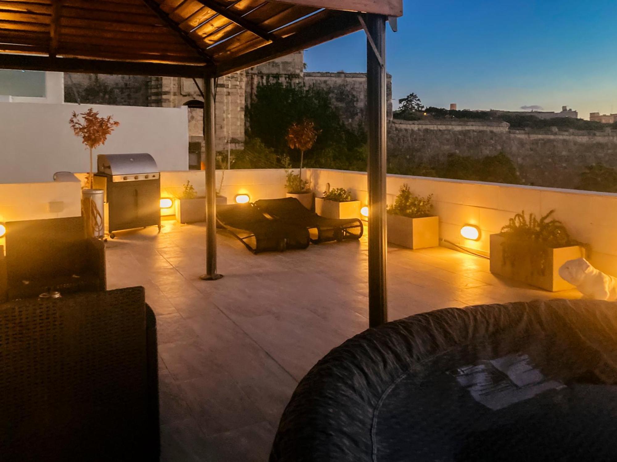 Valletta And Grand Harbour Lookout Kalkara Εξωτερικό φωτογραφία